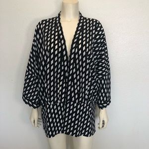 Banana Republic Black & White Kimono Top Medium